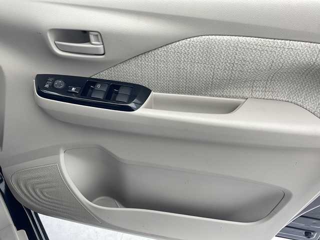 日産 デイズ X 沖縄県 2020(令2)年 5.2万km ブラック 純正９インチナビ(MM320D-L)　/(フルセグＴＶ　ＣＤ　ＤＶＤ　Bluetooth)　/アラウンドビューモニター/ＥＴＣ　/ドライブレコーダー/ステアリングスイッチ　/スマートキー　/スペアキー　/プッシュスタート/ＬＥＤヘッドライト/オートライト　/純正14インチアルミホイール/純正フロアマット/アイドリングストップ/クリアランスソナー/ドアバイザー/取扱説明書