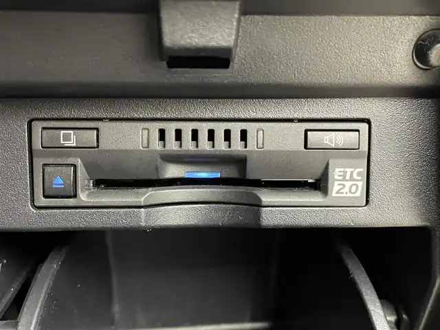 トヨタ ヴェルファイア Z Gエディション 宮城県 2020(令2)年 5.6万km ホワイトパールクリスタルシャイン サンルーフ/後席モニター/メーカーナビ/全周囲カメラ/ＪＢＬサウンド/アドバンスドパーク/デジタルインナーミラー/BSM/RCTA/アダプティブクルーズコントロール/クリアランスソナー/トヨタセーフティセンス/シートヒーター/ベンチレーション/ステアリングヒーター/パワーシート/パワーバックドア/両側パワースライドドア/HDMI入力端子/ETC2.0/三眼LEDヘッドランプ/シーケンシャルターンランプ/禁煙車