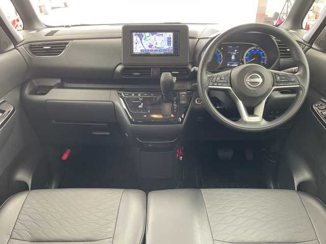 日産 ルークス HWS X アーバンクロム プロパイロットED 兵庫県 2024(令6)年 0.6万km スパークリングレッド/ブラック ・社外ナビ/SD/CD/DVD/TV/BT/・全方位カメラ/・両側パワースライドドア/・ハンズフリーパワースライドドア/・衝突軽減ブレーキ/・インテリジェントルームミラー/・車線逸脱警報/・車線逸脱防止支援/・プロパイロット/・先行車発進お知らせ/・速度標識表示/・道路標識表示/・ソナー/・ふらつき警報/・レーダークルーズコントロール/・ETC/・LEDヘッドランプ/・フォグランプ/・スマートキー/・フロアマット/・純正アルミホイール/・取扱説明書/・保証書/・スペアキー