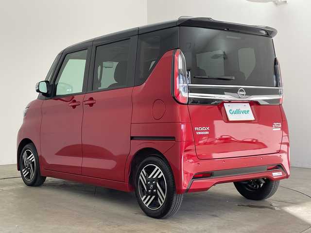 日産 ルークス HWS X アーバンクロム プロパイロットED 兵庫県 2024(令6)年 0.6万km スパークリングレッド/ブラック ・社外ナビ/SD/CD/DVD/TV/BT/・全方位カメラ/・両側パワースライドドア/・ハンズフリーパワースライドドア/・衝突軽減ブレーキ/・インテリジェントルームミラー/・車線逸脱警報/・車線逸脱防止支援/・プロパイロット/・先行車発進お知らせ/・速度標識表示/・道路標識表示/・ソナー/・ふらつき警報/・レーダークルーズコントロール/・ETC/・LEDヘッドランプ/・フォグランプ/・スマートキー/・フロアマット/・純正アルミホイール/・取扱説明書/・保証書/・スペアキー