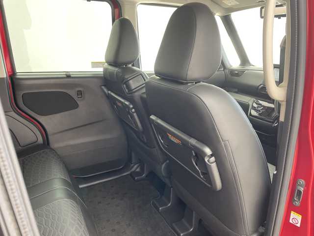 日産 ルークス HWS X アーバンクロム プロパイロットED 兵庫県 2024(令6)年 0.6万km スパークリングレッド/ブラック ・社外ナビ/SD/CD/DVD/TV/BT/・全方位カメラ/・両側パワースライドドア/・ハンズフリーパワースライドドア/・衝突軽減ブレーキ/・インテリジェントルームミラー/・車線逸脱警報/・車線逸脱防止支援/・プロパイロット/・先行車発進お知らせ/・速度標識表示/・道路標識表示/・ソナー/・ふらつき警報/・レーダークルーズコントロール/・ETC/・LEDヘッドランプ/・フォグランプ/・スマートキー/・フロアマット/・純正アルミホイール/・取扱説明書/・保証書/・スペアキー