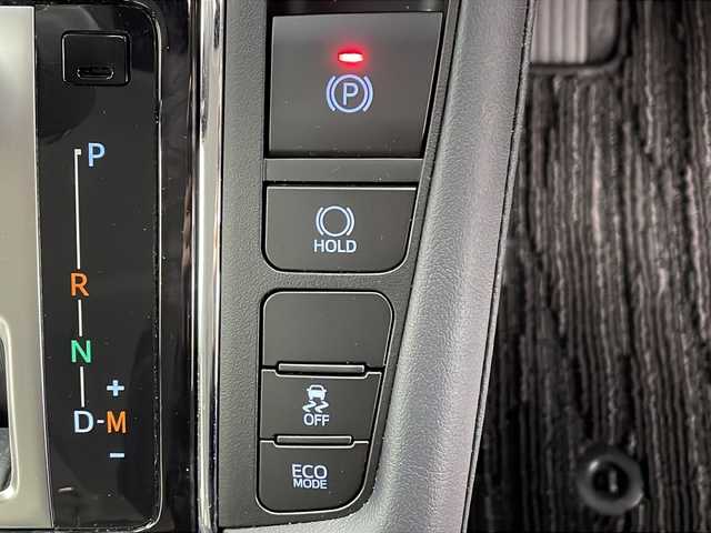 トヨタ アルファード S Cパッケージ 鹿児島県 2022(令4)年 1.7万km ホワイトパールクリスタルシャイン 純正ナビ機能付きディスプレイオーディオ/(BT/CD/DVD/AM/FM/フルセグTV)/トヨタセーフティセンス/レーダークルーズコントロール/バックカメラ/本革巻ステアリング/ステアリングスイッチ/ステアリングヒーター/前席シートヒーター/前席シートエアコン/デジタルインナーミラー/ブラインドスポットモニター/オートマチックハイビーム/純正18インチアルミホイール/純正フロアマット/両側パワースライドドア/前後ドライブレコーダー/純正ビルトインETC/保証書/取扱説明書/スペアキー