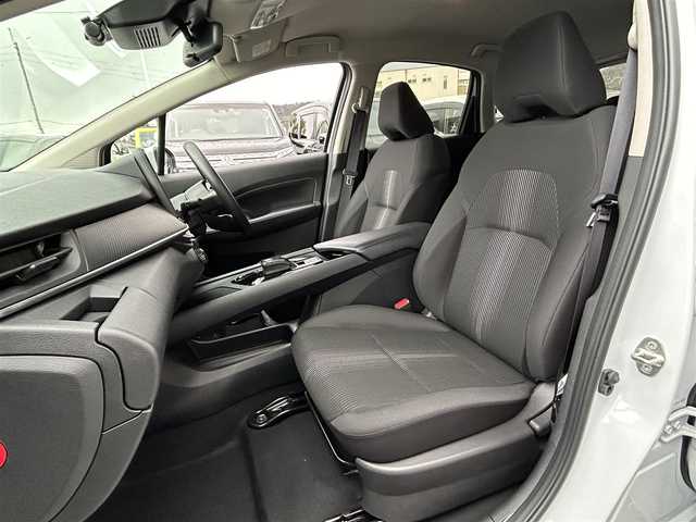 日産 ノート X 大阪府 2023(令5)年 0.8万km ピュアホワイトパール 純正ナビ/ETC/バックカメラ/電動パーキングブレーキ/前後ドライブレコーダー/オートエアコン/オートライト/ステアリングスイッチ/コーナーセンサー/スマートキー/USB接続端子/フロアマット欠品