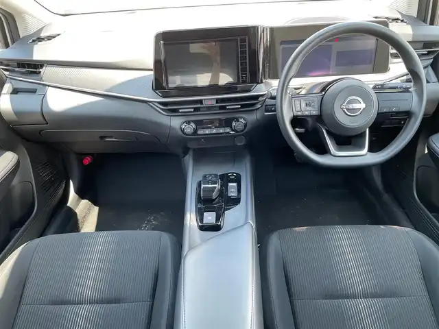 日産 ノート X 大阪府 2023(令5)年 0.8万km ピュアホワイトパール 純正９インチナビ/   フルセグTV/Bluetooth/USB/衝突軽減ブレーキ/コーナーセンサー/横滑り防止装置/ステアリングスイッチ/ドライブレコーダー/純正フロアマット/プッシュスタート/スマートキー/ＥＴＣ