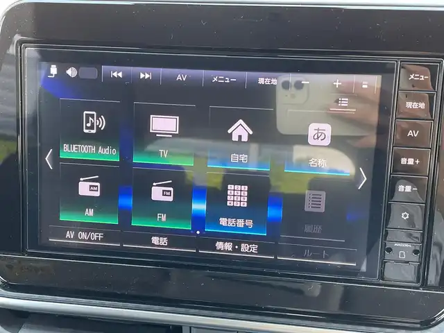 日産 ノート X 大阪府 2023(令5)年 0.8万km ピュアホワイトパール 純正９インチナビ/   フルセグTV/Bluetooth/USB/衝突軽減ブレーキ/コーナーセンサー/横滑り防止装置/ステアリングスイッチ/ドライブレコーダー/純正フロアマット/プッシュスタート/スマートキー/ＥＴＣ