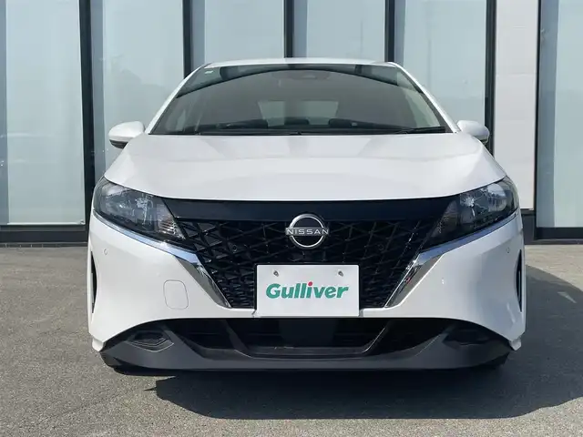 日産 ノート X 大阪府 2023(令5)年 0.8万km ピュアホワイトパール 純正９インチナビ/   フルセグTV/Bluetooth/USB/衝突軽減ブレーキ/コーナーセンサー/横滑り防止装置/ステアリングスイッチ/ドライブレコーダー/純正フロアマット/プッシュスタート/スマートキー/ＥＴＣ