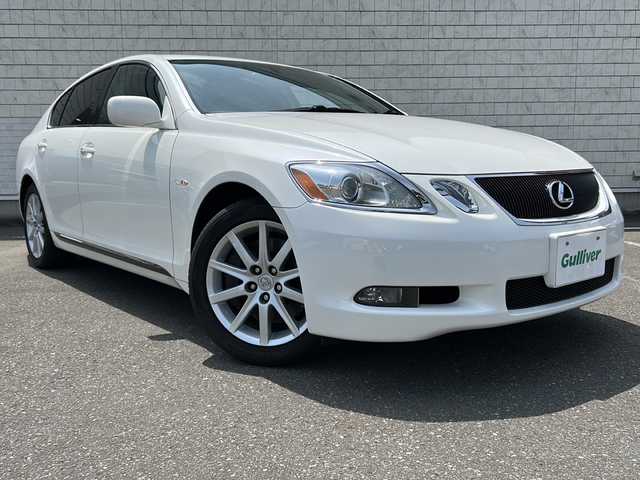 レクサス ＧＳ 350 秋田県 2006(平18)年 7.8万km ホワイトパールクリスタルシャイン ・プッシュスタート/・純正ナビ/・フルセグ/・CD/DVD再生/・バックカメラ/・ETC/・スマートキー2本/・エンタテイメントリモコン/・AAC/・クルーズコントロール/・オートリアサンシェード/・HIDヘッドライト/・フォグライト/・MTモード付AT/・純正17インチAW/・パワーシートD＋N席/・取り扱い説明書