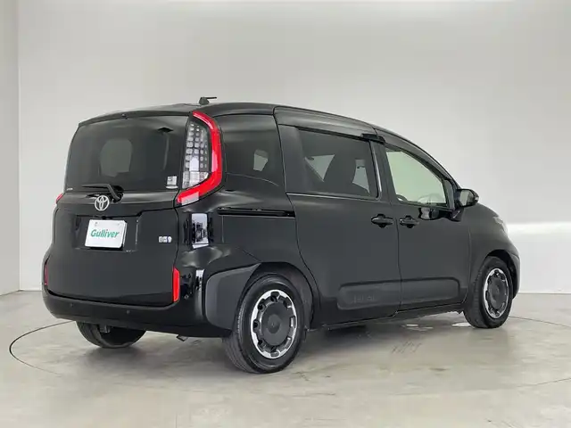 トヨタ シエンタ ハイブリッド Z 埼玉県 2024(令6)年 1.8万km ブラック １０．５インチディスプレイオーディオ　バックカメラ　ＥＴＣ２．０　セーフティセンス　レーダークルーズコントロール　両側パワースライドドア　オートライト　コーナーセンサー　プッシュスタート　ＬＥＤライト