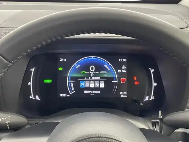 トヨタ シエンタ ハイブリッド Z 埼玉県 2024(令6)年 1.8万km ブラック １０．５インチディスプレイオーディオ　バックカメラ　ＥＴＣ２．０　セーフティセンス　レーダークルーズコントロール　両側パワースライドドア　オートライト　コーナーセンサー　プッシュスタート　ＬＥＤライト