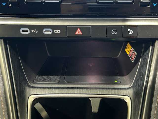 レクサス ＬＢＸ クール 宮城県 2024(令6)年 2.6万km パールⅡ 純正ナビ/アラウンドビューモニター/バックカメラ/フルセグTV/Bluetooth/レクサスセーフティーセンス/・プリクラッシュセーフティー/・レーダークルーズコントロール/・レーントレーシングアシスト/・アダプティブハイビームシステム/・ロードサインアシスト/ブラインドスポットモニター/レーンチェンジアシスト/プロアクティブドライビングアシスト/フロントクロストラフィックアラート/リアクロストラフィックアラート/クリアランスソナー/パーキングサポートブレーキ/パドルシフト/ブレーキホールド/電動リアゲート/ハンドルヒーター/シートメモリ/シートヒーター/パワーシート/LEDヘッドライト/フォグランプ/オートライト/純正アルミホイール/純正ビルトインETC2.0/純正ドライブレコーダー