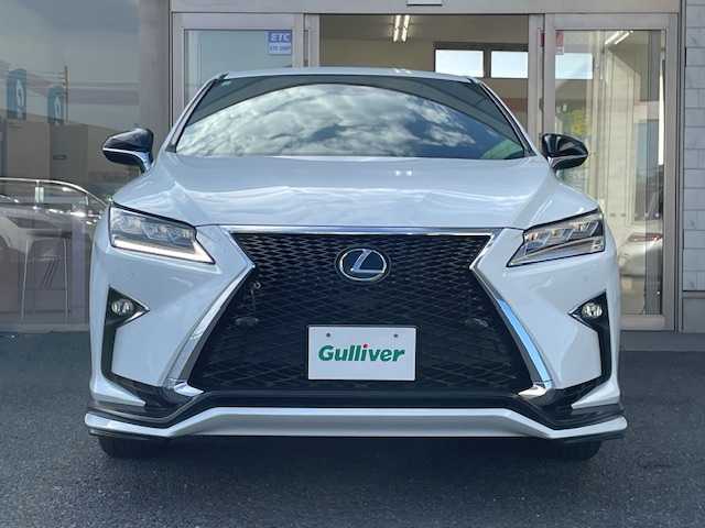 レクサス ＲＸ 300 Fスポーツ 埼玉県 2019(平31)年 4万km ホワイトノーヴァガラスフレーク 衝突被害軽減ブレーキ/レーンキープアシスト/クルーズコントロール/TRDエアロ/TRDマフラー/赤革レザーシート/前席パワーシート(運転席メモリー付き)/シートヒーター/エアーシート/ハンドルヒーター/パワーバックドア/ブラインドスポットモニター/純正メモリナビ/バックカメラ/フルセグTV(走行中視聴可能)/前後コーナーセンサー/ドライブセレクトモード/ECO/SPORT S/S +/純正ドライブレコーダー/ETC2.0/三眼LEDヘッドライト/LEDフォグライト