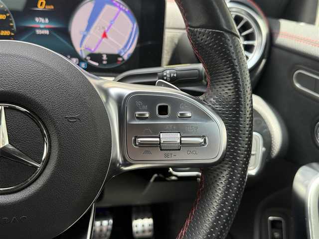 メルセデス・ベンツ ＣＬＡ２００ｄ Sブレーク AMGライン 和歌山県 2020(令2)年 5.6万km 白 ナビゲーションパッケージ /レーダーSF /ACC /純正ナビ /フルセグ /Bカメラ /電動バックドア /アンビエントライト /コーナーセンサー /レーンキープアシスト /パドルシフト /純正18AW /アイドリングストップ /LEDヘッドライト /ETC