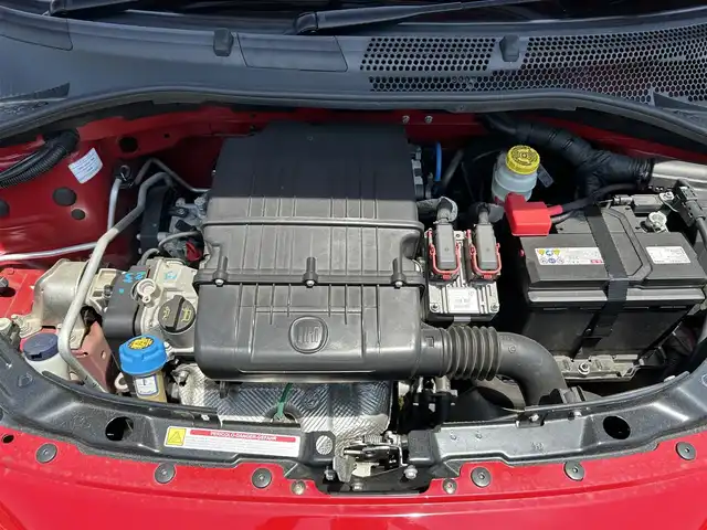 フィアット ５００ 1．2 ポップ 栃木県 2020(令2)年 2.9万km ロッソ・オフィチーナ 純正ディスプレイオーディオ/AppleCarplay/Bluetooth/USB/ステアリングリモコン/ハロゲンライト/ハロゲンフォグランプ/キーレス/純正フロアマット