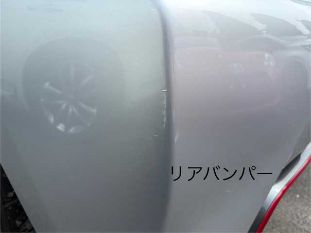 日産 マーチ ニスモS 三重県 2016(平28)年 5.5万km ブリリアントシルバー ５MT/NISMOフロントタワーバー/オーディオ（CD/FM/AM/AUX）/ETC/ドライブレコーダー（前）/ドライビングセーフティセンサー(ZERO-802V)/オートライト/電動格納ミラー/メッキV字加飾付「nismo S」エンブレム入ブラックメッシュフロントグリル/開口部台形メッシュフロントエアロバンパー/レッド加飾付ブラックフロントスポイラー/LEDハイパーデイライト/ボディ同色アウトサイドドアハンドル/ブラックドアサッシュ/フェンダーアーチモール/加飾付サイドシルスポイラー/リアスポイラー/レッド加飾付リアエアロバンパー/専用マフラー/リアフォグランプ/バックドア「nismo S」エンブレム/専用サスペンション/専用ブレーキシステム/レッド加飾付革/アルカンターラコンビステアリングホイール/専用アナログメーター/「nismo」ロゴ入専用タコメーター