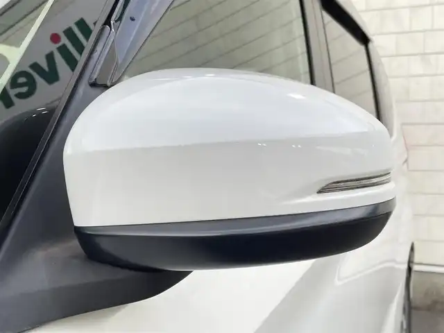 ホンダ フリード G ホンダセンシング 福岡県 2021(令3)年 2.8万km プラチナホワイトパール 純正7型SDナビ(フルセグTV/CD/DVD/BT)バックモニタホンダセンシングレーダークルコン両側パワスラ前後ドラレコETCUSB純正LEDヘッドライト純正アルミホイール純正フロアマットスマートキープッシュスタート