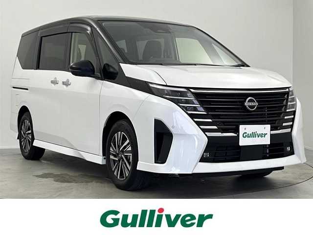 日産 セレナ ハイウェイスター V 大阪府 2023(令5)年 1.3万km パール 純正ナビ/【Bluetooth/フルセグTV/HDMI/USB】/前後純正ドラレコ/純正ビルトインETC/プロパイロット/衝突軽減ブレーキ/前後ソナー/ブラインドスポットワーニング/アラウンドビューモニター/電動パーキングブレーキ/オートブレーキホールド/LEDヘッドライト/オートライト/オートマチックハイビーム/デジタルインナーミラー/両側パワースライドドア/パドルシフト/プッシュスタート/スマートキー/ステアリングリモコン/ドアバイザー/後席サンシェード