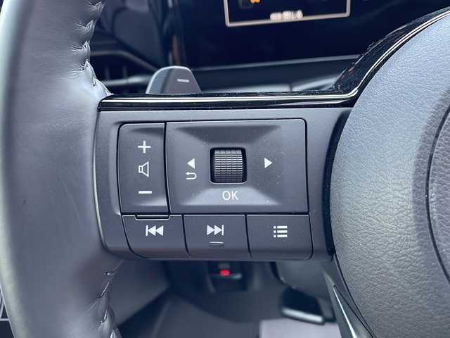 日産 セレナ ハイウェイスター V 大阪府 2023(令5)年 1.3万km パール 純正ナビ/【Bluetooth/フルセグTV/HDMI/USB】/前後純正ドラレコ/純正ビルトインETC/プロパイロット/衝突軽減ブレーキ/前後ソナー/ブラインドスポットワーニング/アラウンドビューモニター/電動パーキングブレーキ/オートブレーキホールド/LEDヘッドライト/オートライト/オートマチックハイビーム/デジタルインナーミラー/両側パワースライドドア/パドルシフト/プッシュスタート/スマートキー/ステアリングリモコン/ドアバイザー/後席サンシェード
