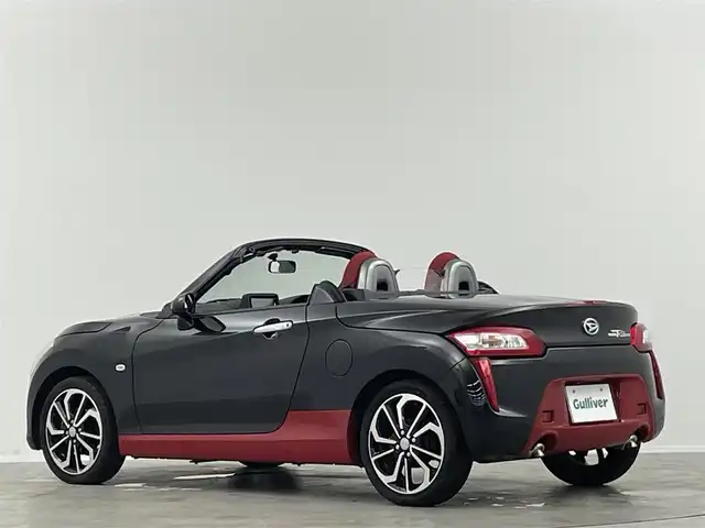 ダイハツ コペン ローブ 埼玉県 2018(平30)年 5.2万km ブラックマイカメタリック/マタドールレッドパール ナビ　シートヒーター　バックカメラ　ＬＥＤヘッドライト　ＥＴＣ　ハーフレザーシート　Ｂｌｕｅｔｏｏｔｈ　フルセグＴＶ　スマートキー