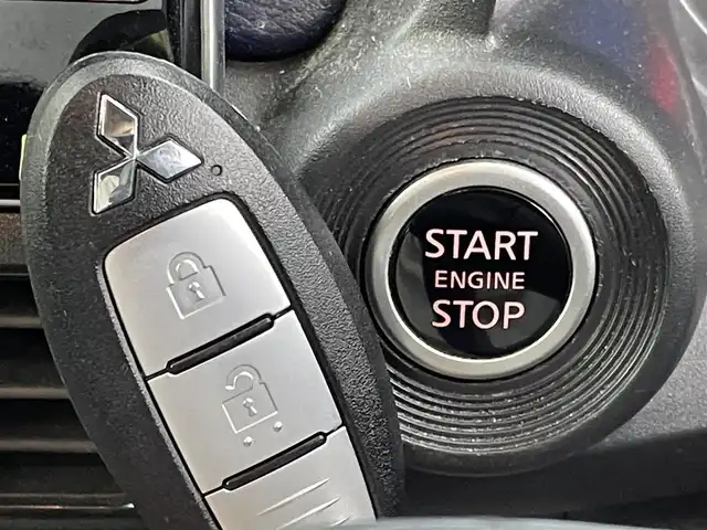 三菱 ｅＫクロス T 群馬県 2020(令2)年 4.1万km アメジストブラック マイパイロット　純正９インチナビ　アラウンドビューモニター　ＬＥＤライト　シートヒーター　純正１５インチＡＷ　ステアリングリモコン　前後ドライブレコーダー　デジタルミラー　ＥＴＣ　スマートキー　禁煙車