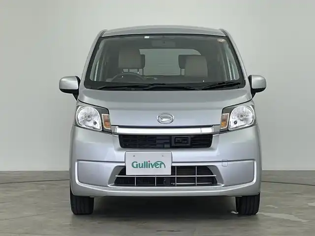 ダイハツ ムーヴ X SA 群馬県 2013(平25)年 5.7万km シルバー 禁煙車　純正７型ＳＤナビ　バックカメラ　衝突被害軽減システム　オートライト　横滑り防止装置　プッシュスタート　スマートキー　純正フロアマット　純正ベンチ　ベンチシート　ハロゲンヘッドライト
