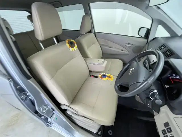 ダイハツ ムーヴ X SA 群馬県 2013(平25)年 5.7万km シルバー 禁煙車　純正７型ＳＤナビ　バックカメラ　衝突被害軽減システム　オートライト　横滑り防止装置　プッシュスタート　スマートキー　純正フロアマット　純正ベンチ　ベンチシート　ハロゲンヘッドライト