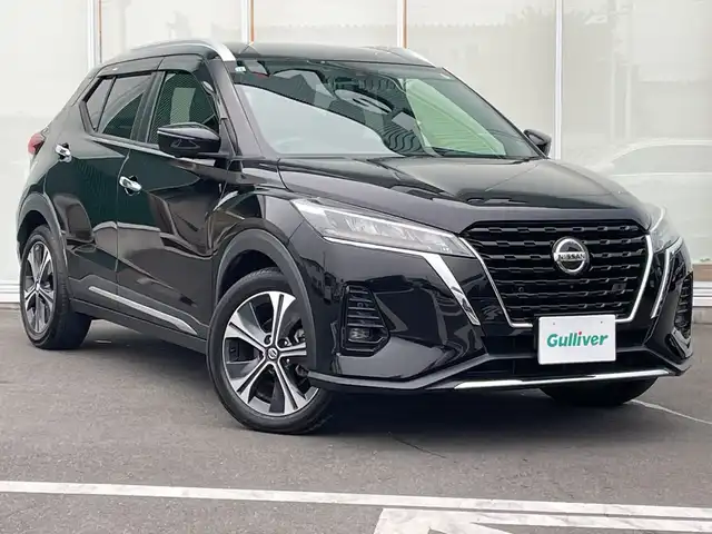 日産 キックス X 神奈川県 2021(令3)年 3.9万km ピュアブラック ・寒冷地仕様車/・プロパイロット/・純正9インチナビTV/(DVD/Bluetooth/フルセグ)/・アラウンドビューモニター/・インテリジェントルームミラー/・ステアリングヒーター/・シートヒーター/・電動パーキング(オートホールド)/・リアシートUSB