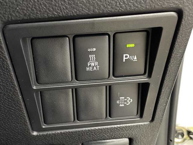 トヨタ ハイラックス Z 鹿児島県 2022(令4)年 4.6万km スーパーホワイトⅡ ワンオーナー/ALPINE11インチナビ/（AM/FM/Bluetooth/フルセグ/HDMI）/バックカメラ/前後ドライブレコーダー/ETC/トヨタセーフティーセンス/・プリクラッシュセーフティ/・レーンディパーチャーアラート/・レーダークルーズコントロール/・ロードサインアシスト/・先行車発進お知らせ機能/純正トノカバー/純正ベッドライナー/横滑り防止/アイドリングストップ/ダウンヒルアシスト/オートライト/LEDヘッドライト/スマートキー/プッシュスタート/スペアキー1本