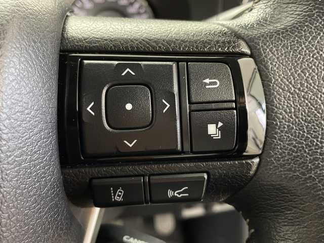 トヨタ ハイラックス Z 鹿児島県 2022(令4)年 4.6万km スーパーホワイトⅡ ワンオーナー/ALPINE11インチナビ/（AM/FM/Bluetooth/フルセグ/HDMI）/バックカメラ/前後ドライブレコーダー/ETC/トヨタセーフティーセンス/・プリクラッシュセーフティ/・レーンディパーチャーアラート/・レーダークルーズコントロール/・ロードサインアシスト/・先行車発進お知らせ機能/純正トノカバー/純正ベッドライナー/横滑り防止/アイドリングストップ/ダウンヒルアシスト/オートライト/LEDヘッドライト/スマートキー/プッシュスタート/スペアキー1本