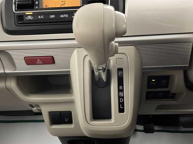 スズキ スペーシア HYBRID X 2トーン 宮崎県 2018(平30)年 5万km チアフルピンクメタリック/ホワイト2トーンルーフ 禁煙車/社外ナビTV/（CN-RE04WD/CD/DVD/Bluetooth/フルセグTV)/社外バックカメラ/社外ドライブレコーダー/純正ビルトインETC/純正LEDオートライト/純正セキュリティアラーム/両側電動スライドドア/レーンディパーチャーアラート/クリアランスソナー/エネチャージ/シートヒーター/オートエアコン/ウインカードアミラー/ルーフレール/スマートキー/プッシュエンジンスタート/新車時保証書/取扱い説明書