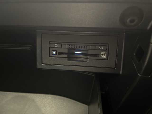 トヨタ ランドクルーザー プラド TX Lパッケージ 宮崎県 2019(平31)年 4.1万km アティチュードブラックマイカ 禁煙車/3列7人乗り/トヨタセーフティセンス/純正8型ナビTV/（B9129/Bluetooth/CD/DVD/FMAM/フルセグTV)/純正バックカメラ/純正ビルトイン2.0ETC/純正LEDオートライト/純正LEDフォグ/純正ルーフエンドスポイラー/純正OP/19インチアルミ/純正OP/ルーフレール/純正オートアラーム/純正フロアマット/パノラミックビューモニター/アダプティブクルーズコントロール/プリクラッシュセーフティ/レーンディパーチャーアラート/オートマチックハイビーム/ブラインドスポットモニター/クリアランスソナー/ダウンヒルアシストコントロール/サンルーフ/黒本革シート/オート電動格納ミラー/リア電動格納シート/リアスカッフプレート/リアラゲージトレイ/リアルームランプ（モデリスタ）/デュアルオートエアコン/前席シートヒーター/エアシート/パワーシート/ウッドコンビ本革巻ハンドル/スマートキー/プッシュエンジンスタート/スペアキー/新車時保証書/取扱い説明書