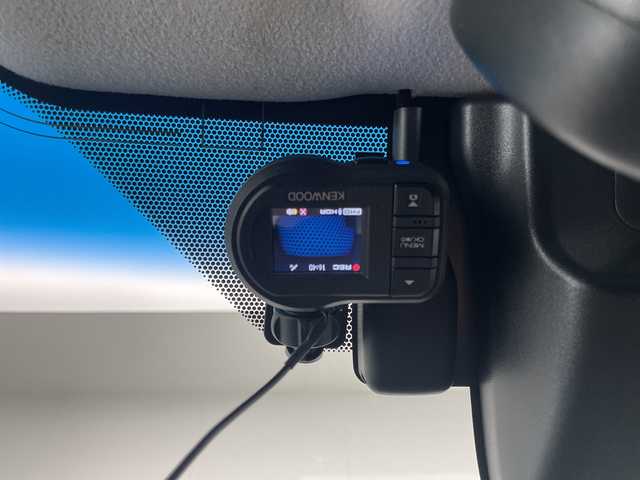 トヨタ ランドクルーザー プラド TX Lパッケージ 宮崎県 2019(平31)年 4.1万km アティチュードブラックマイカ 禁煙車/3列7人乗り/トヨタセーフティセンス/純正8型ナビTV/（B9129/Bluetooth/CD/DVD/FMAM/フルセグTV)/純正バックカメラ/純正ビルトイン2.0ETC/純正LEDオートライト/純正LEDフォグ/純正ルーフエンドスポイラー/純正OP/19インチアルミ/純正OP/ルーフレール/純正オートアラーム/純正フロアマット/パノラミックビューモニター/アダプティブクルーズコントロール/プリクラッシュセーフティ/レーンディパーチャーアラート/オートマチックハイビーム/ブラインドスポットモニター/クリアランスソナー/ダウンヒルアシストコントロール/サンルーフ/黒本革シート/オート電動格納ミラー/リア電動格納シート/リアスカッフプレート/リアラゲージトレイ/リアルームランプ（モデリスタ）/デュアルオートエアコン/前席シートヒーター/エアシート/パワーシート/ウッドコンビ本革巻ハンドル/スマートキー/プッシュエンジンスタート/スペアキー/新車時保証書/取扱い説明書