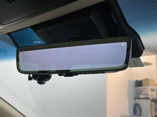 トヨタ アルファードハイブリット エグゼクティブ ラウンジ S 千葉県 2023(令5)年 3.6万km ブラック 禁煙車/ワンオーナー/トヨタセーフティセンス/・パーキングアシスト/・レーンディパーチャーアラート/・レーンキープアシスト/・レーダクルーズコントロール/・プリクラッシュセーフティ/・プリクラッシュセーフティブレーキ/・クリアランスソナー/・ブラインドスポットモニター/JBLプレミアムサウンドシステム/両側パワースライドドア/パワーバックドア/ツインサンルーフ/フリップダウンモニター/４WD/純正10.5インチメモリナビ/・CD/DVD/USB/Bluetooth/フルセグTV/・デジタルインナーミラー/・全方位カメラ/・ビルトインETC２.０/レザーシート/・全席パワーシート/・D席メモリ付き/・全席ベンチレーションシート/革巻きステアリング/・ステアリングスイッチ/・ステアリングヒーター/左右独立エアコン/電子パーキング/・ブレーキホールド/１００V電源/MT付きAT/純正フロアマット/純正１７インチAW/オートライト/・オートマチックハイビーム/・三眼シーケンシャルウインカー/・LEDヘッドライト/・LEDフォグランプ