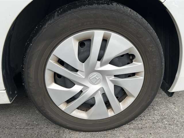 ホンダ ステップワゴン G ホンダセンシング 京都府 2021(令3)年 3.8万km プラチナホワイトパール ワンオーナー　/ホンダセンシング　/ギャザーズ純正ＳＤナビ(VXM-217VFNi)/フルセグTV/Bluetooth/CD/DVD再生機能/禁煙　/バックカメラ /LEDヘッドライト/オートライト /レーダークルーズコントロール /レーンキープアシスト /衝突軽減ブレーキ /ビルトインETC2.0 /サンシェード/ホイールカバー/両側パワースライドドア/ウォークスルー/Wエアバッグ