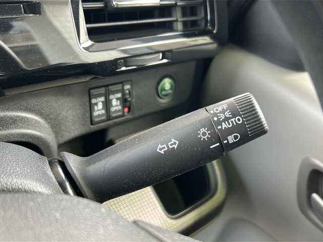 ホンダ ステップワゴン G ホンダセンシング 京都府 2021(令3)年 3.8万km プラチナホワイトパール ワンオーナー　/ホンダセンシング　/ギャザーズ純正ＳＤナビ(VXM-217VFNi)/フルセグTV/Bluetooth/CD/DVD再生機能/禁煙　/バックカメラ /LEDヘッドライト/オートライト /レーダークルーズコントロール /レーンキープアシスト /衝突軽減ブレーキ /ビルトインETC2.0 /サンシェード/ホイールカバー/両側パワースライドドア/ウォークスルー/Wエアバッグ