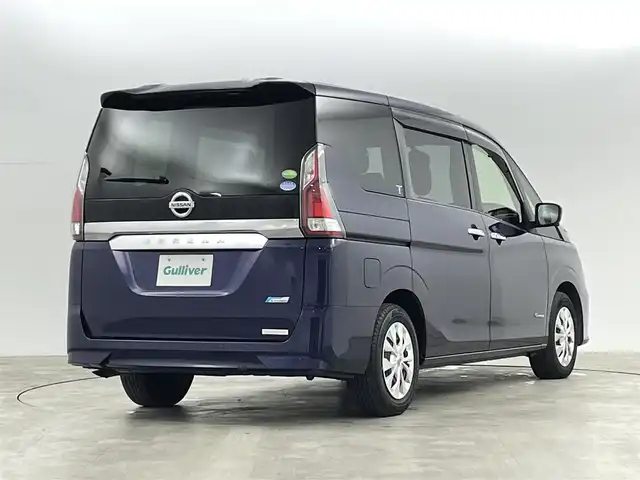 日産 セレナ X 福島県 2017(平29)年 6.3万km アズライトブルー インテリジェント エマージェンシー ブレーキ/・踏み間違い衝突防止アシスト/・車線逸脱警報/・衝突軽減ブレーキ/・側方支援/・プロパイロット/・アラウンドビューモニター/・標識探知/・駐車支援/・ふらつき警報/純正ナビゲーション/・型式：MM-316D-W/・Bluetooth/AM・FM/CD/DVD/USB/TV/AUX/・バックカメラ/・ETC/両側パワースライドドア/LEDライト/・オートライト/電装格納ウィンカーミラー/プッシュスタート/・スマートキー/・スペアキー/純正フロアマット/ドアバイザー