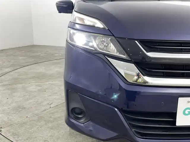 日産 セレナ X 福島県 2017(平29)年 6.3万km アズライトブルー インテリジェント エマージェンシー ブレーキ/・踏み間違い衝突防止アシスト/・車線逸脱警報/・衝突軽減ブレーキ/・側方支援/・プロパイロット/・アラウンドビューモニター/・標識探知/・駐車支援/・ふらつき警報/純正ナビゲーション/・型式：MM-316D-W/・Bluetooth/AM・FM/CD/DVD/USB/TV/AUX/・バックカメラ/・ETC/両側パワースライドドア/LEDライト/・オートライト/電装格納ウィンカーミラー/プッシュスタート/・スマートキー/・スペアキー/純正フロアマット/ドアバイザー