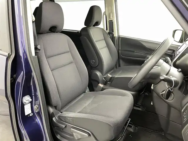 日産 セレナ X 福島県 2017(平29)年 6.3万km アズライトブルー インテリジェント エマージェンシー ブレーキ/・踏み間違い衝突防止アシスト/・車線逸脱警報/・衝突軽減ブレーキ/・側方支援/・プロパイロット/・アラウンドビューモニター/・標識探知/・駐車支援/・ふらつき警報/純正ナビゲーション/・型式：MM-316D-W/・Bluetooth/AM・FM/CD/DVD/USB/TV/AUX/・バックカメラ/・ETC/両側パワースライドドア/LEDライト/・オートライト/電装格納ウィンカーミラー/プッシュスタート/・スマートキー/・スペアキー/純正フロアマット/ドアバイザー