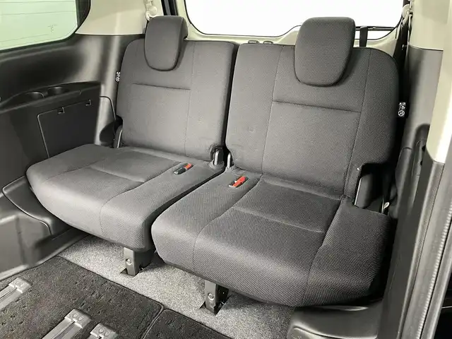 日産 セレナ X 福島県 2017(平29)年 6.3万km アズライトブルー インテリジェント エマージェンシー ブレーキ/・踏み間違い衝突防止アシスト/・車線逸脱警報/・衝突軽減ブレーキ/・側方支援/・プロパイロット/・アラウンドビューモニター/・標識探知/・駐車支援/・ふらつき警報/純正ナビゲーション/・型式：MM-316D-W/・Bluetooth/AM・FM/CD/DVD/USB/TV/AUX/・バックカメラ/・ETC/両側パワースライドドア/LEDライト/・オートライト/電装格納ウィンカーミラー/プッシュスタート/・スマートキー/・スペアキー/純正フロアマット/ドアバイザー