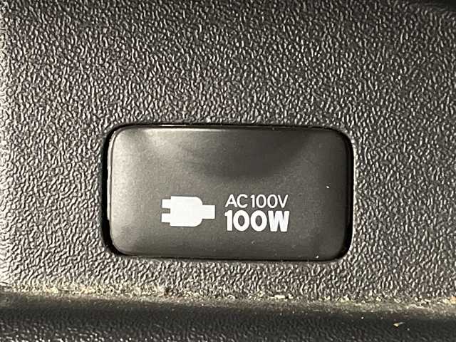 トヨタ ハイエース GL 群馬県 2023(令5)年 2.9万km ブラックマイカ 純正12.1型後席モニター　純正ナビ　全周囲カメラ　フルセグTV　電動スライドドア　ビルトインETC　純正前後ドラレコ　衝突被害軽減ブレーキ　レーンアシスト　クリアランスソナー　スマートキー　禁煙車