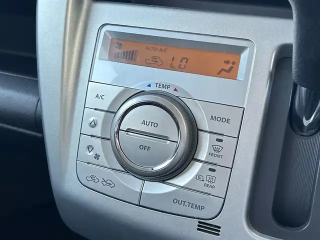 スズキ ハスラー G 滋賀県 2017(平29)年 4万km ムーンライトバイオレットパールメタリック/ホワイト2トーンルーフ ガソリン（ハイブリッド）/2WD(FF)/CVT/7インチナビ【AVN110MRC】/（FM/AM/CD）/プリクラッシュブレーキアシスト	/ブレーキアシスト	/ヒルスタート（坂道発進）アシスト	/バックカメラ/ETC/電動格納ミラー/ヘッドライトレベリング/アイドリングストップ/D/Nシートヒーター/プッシュスタート/スマートキー/スペアキー/純正マット/オートエアコン/ドアバイザー