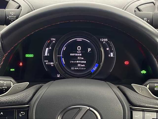 レクサス ＥＳ 300h Fスポーツ 新潟県 2019(平31)年 4.2万km ホワイトノーヴァガラスフレーク 純正メモリナビ/バックカメラ/Bluetooth/CD/DVD/USB/前方ドライブレコーダー/パドルシフト/前席パワーシート/前席シートヒーター、エアシート/ステアリングヒーター/ガラスルーフ/レーダークルーズコントロール/レクサスセーフティーシステム/BSM/パワーバックドア/LEDヘッドライト/クリアランスソナー/純正アルミホイール/純正フロアマット