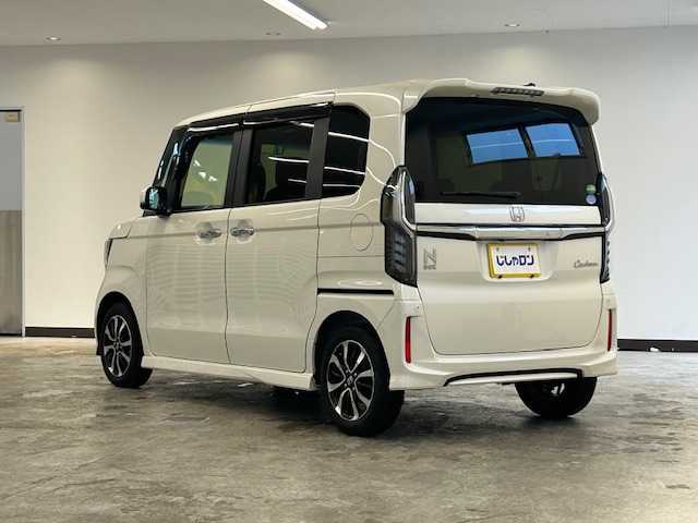 ホンダ Ｎ ＢＯＸ カスタム G L ホンダセンシング 静岡県 2018(平30)年 11.8万km プレミアムホワイトパールⅡ (株)IDOMが運営する【じしゃロン浜松店】の自社ローン専用車両になりますこちらは現金またはオートローンご利用時の価格です。自社ローンご希望の方は別途その旨お申付け下さい/純正メモリナビ/Bluetooth/CD/DVD/SD/USB/フルセグTV/左側パワースライドドア/衝突被害軽減システム/ＥＴＣ/横滑り防止装置/カーテンエアバック/盗難防止装置/アイドリングストップ/バックカメラ/プッシュスタート/純正アルミホイール/オートエアコン