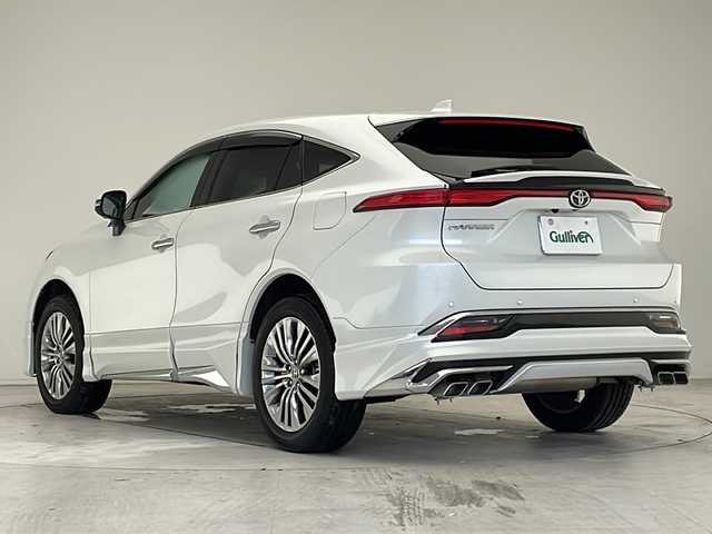 トヨタ ハリアー Z 愛知県 2024(令6)年 1.1万km プラチナホワイトパールマイカ 衝突被害軽減ブレーキ/JBLプレミアムサウンド/純正12.4インチディスプレイオーディオ（ナビあり）/モデリスタエアロパーツ/全方位カメラ/レーダークルーズコントロール/フルセグTV/Bluetooth/バックカメラ/電動リアゲート/パワーシート/コーナーセンサー/純正アルミホイール/ETC2.0/ブラインドスポットモニター/ヘッドアップディスプレイ/LEDヘッドライト/オートマチックハイビーム/インテリジェントミラー/ドライブレコーダー/ステアリングスイッチ/スマートキー/プッシュスタート