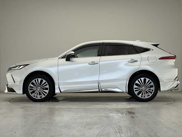 トヨタ ハリアー Z 愛知県 2024(令6)年 1.1万km プラチナホワイトパールマイカ 衝突被害軽減ブレーキ/JBLプレミアムサウンド/純正12.4インチディスプレイオーディオ（ナビあり）/モデリスタエアロパーツ/全方位カメラ/レーダークルーズコントロール/フルセグTV/Bluetooth/バックカメラ/電動リアゲート/パワーシート/コーナーセンサー/純正アルミホイール/ETC2.0/ブラインドスポットモニター/ヘッドアップディスプレイ/LEDヘッドライト/オートマチックハイビーム/インテリジェントミラー/ドライブレコーダー/ステアリングスイッチ/スマートキー/プッシュスタート