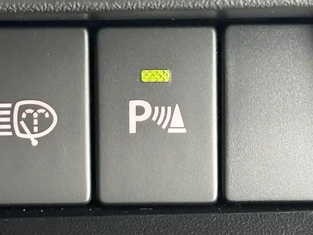 スズキ ジムニー XC 道央・札幌 2024(令6)年 0.8万km ミディアムグレー ・ワンオーナー/・４WD/・純正OPグリル/・メモリーナビ/・フルセグ/・ビルトインETC/・前席シートヒーター/・衝突軽減ブレーキ/・レーンアシスト/・クルーズコントロール/・ダウンヒルアシストコントロール/・ヘッドライトウォッシャー/・ドアミラーヒーター/・プッシュスタート/・スマートキー/・純正フロアマット/・ドアバイザー