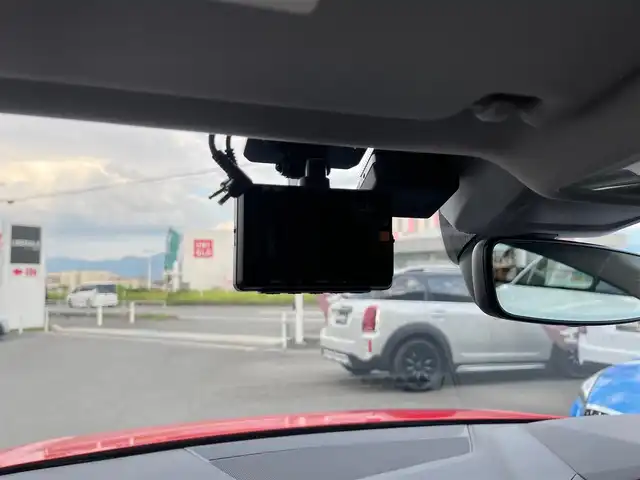 アウディ Ａ１ SB 35TFSI アドバンスド 山梨県 2019(令1)年 2.6万km 赤Ⅱ デビューパッケージ/コントラストルーフ/コンビニエンスパッケージ/ナビゲーションパッケージ/フルセグTV/Bluetooth/バックカメラ/アシスタンスパッケージ/Audiプレセンス/ACC/LKA/ワイヤレスチャージ /ETC2.0/LEDヘッドライト/バーチャルCP/純正17インチAW