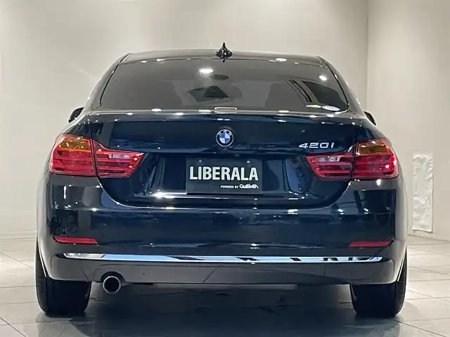 ＢＭＷ ４２０ｉ クーペ ラグジュアリー 愛知県 2014(平26)年 5.2万km サファイアブラックP ベージュ革シート/パワーシート/シートヒーター/ｉＤｒｉｖｅＨＤＤナビ　/Ｂｌｕｅｔｏｏｔｈ　/ＣＤ／ＤＶＤ　/バックカメラ　/コンフォートアクセス　/コーナーセンサー　/インテリジェントセーフティー　/ＡＣＣ　/ＬＤＷ　/ミラー型ＥＴＣ　/ドライブレコーダー/パワーバックドア/プッシュスタート/アイドリングストップ/ウィンカーミラー