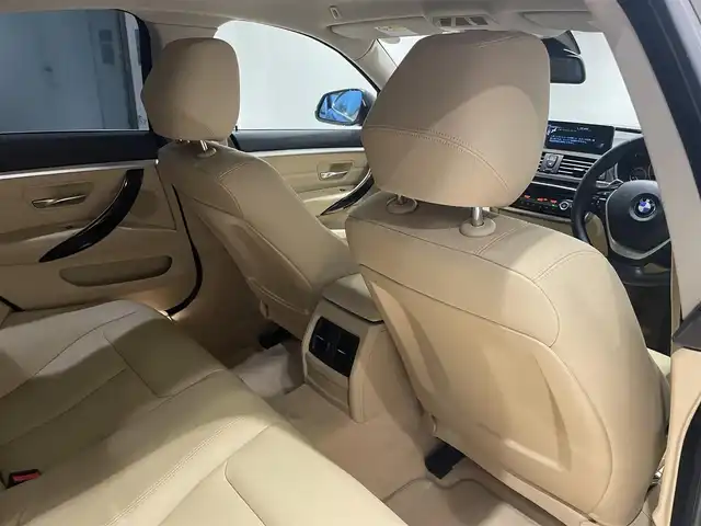 ＢＭＷ ４２０ｉ クーペ ラグジュアリー 愛知県 2014(平26)年 5.2万km サファイアブラックP ベージュ革シート/パワーシート/シートヒーター/ｉＤｒｉｖｅＨＤＤナビ　/Ｂｌｕｅｔｏｏｔｈ　/ＣＤ／ＤＶＤ　/バックカメラ　/コンフォートアクセス　/コーナーセンサー　/インテリジェントセーフティー　/ＡＣＣ　/ＬＤＷ　/ミラー型ＥＴＣ　/ドライブレコーダー/パワーバックドア/プッシュスタート/アイドリングストップ/ウィンカーミラー