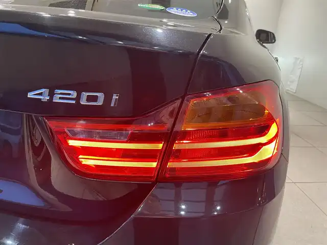 ＢＭＷ ４２０ｉ クーペ ラグジュアリー 愛知県 2014(平26)年 5.2万km サファイアブラックP ベージュ革シート/パワーシート/シートヒーター/ｉＤｒｉｖｅＨＤＤナビ　/Ｂｌｕｅｔｏｏｔｈ　/ＣＤ／ＤＶＤ　/バックカメラ　/コンフォートアクセス　/コーナーセンサー　/インテリジェントセーフティー　/ＡＣＣ　/ＬＤＷ　/ミラー型ＥＴＣ　/ドライブレコーダー/パワーバックドア/プッシュスタート/アイドリングストップ/ウィンカーミラー