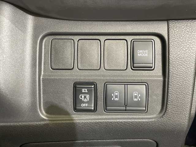 日産 セレナ e－パワー ハイウェイスター V 愛媛県 2021(令3)年 2.3万km アズライトブルー １０型ナビ/フルセグ／Ｂｌｕｅｔｏｏｔｈ／ＵＳＢ/全方位カメラ/後席モニター/衝突軽減ブレーキ/ＥＴＣ/前方ドライブレコーダー/両側パワースライドドア/前後コーナーセンサー/レーンキープアシスト/ブラインドスポットモニター/LEDヘッドライト
